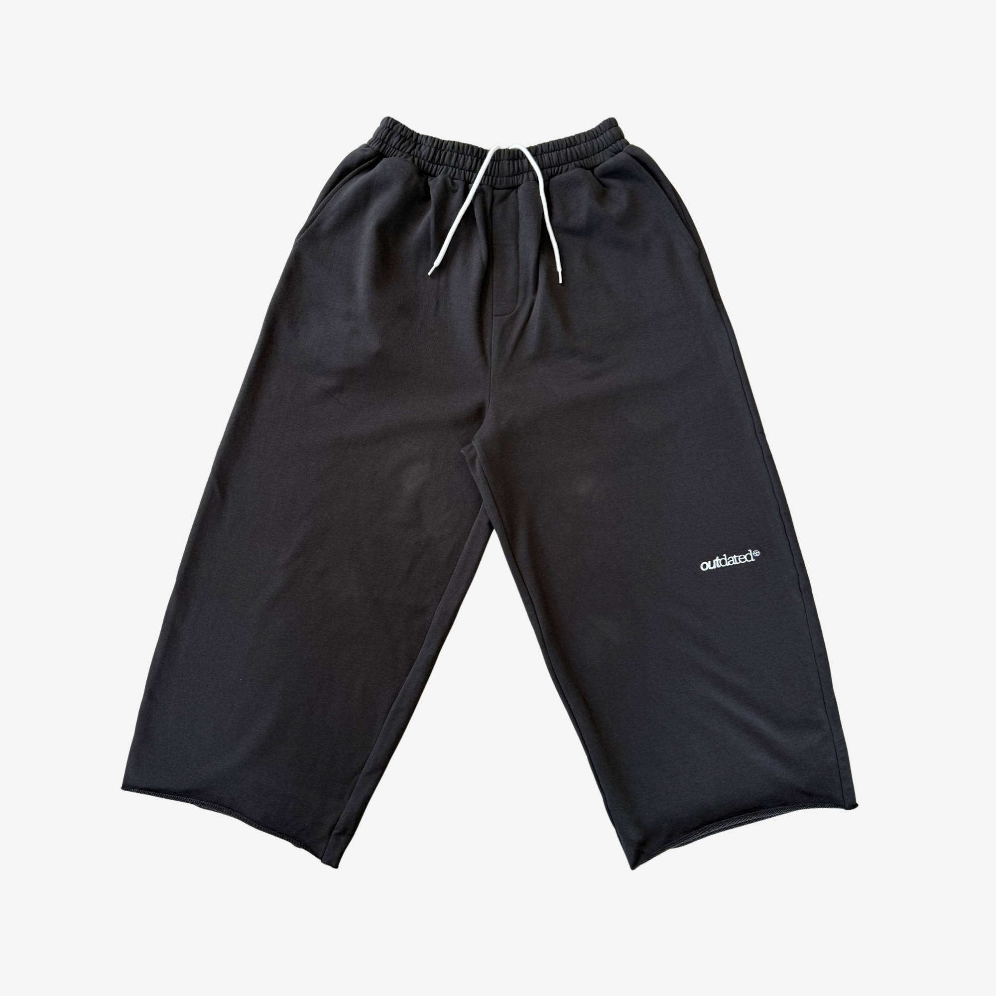 Distressed Track Vintage Black