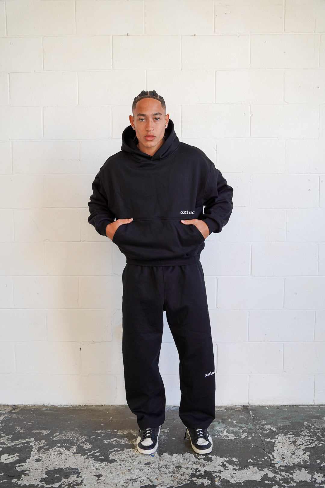 Staple Hood Black